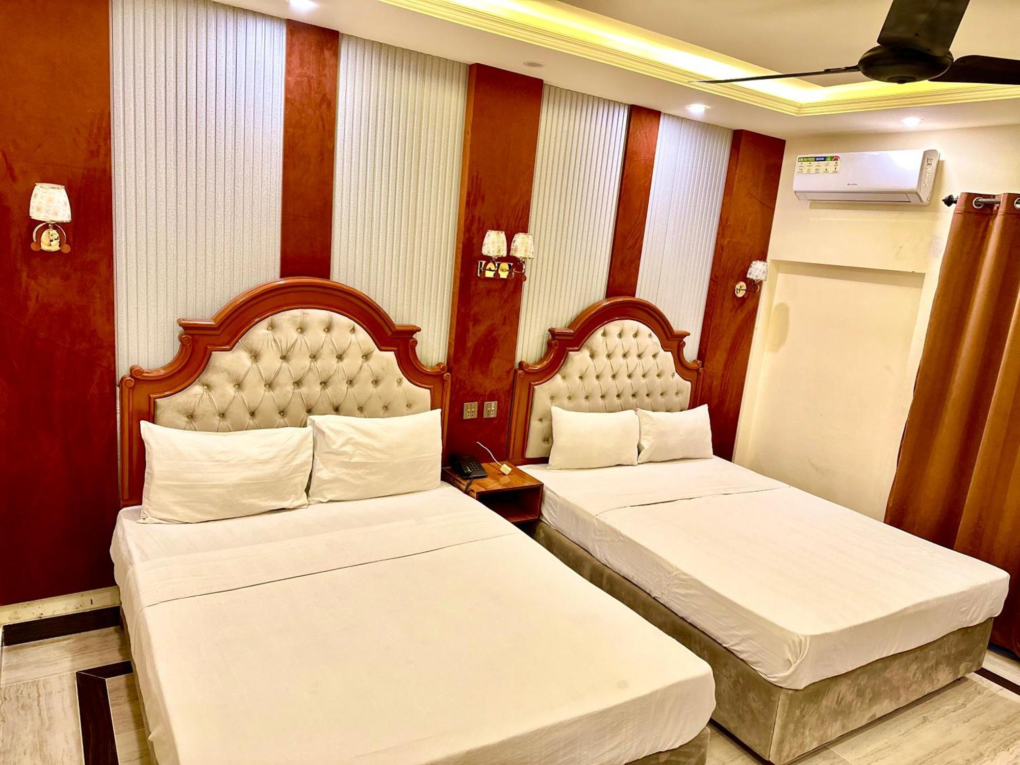 Blue Moon Continental Hotel Iszlámábád Kültér fotó